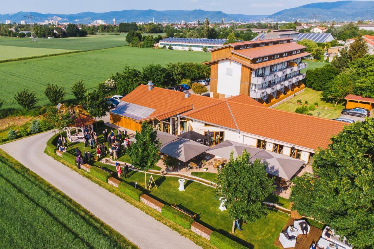 4 Familienhotels nahe dem Hockenheimring im Vergleich